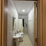 Nene Tereza Airport Apartman *