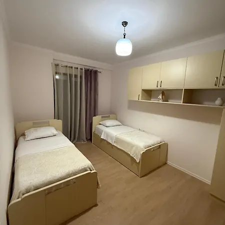 Nene Tereza Airport * Valias